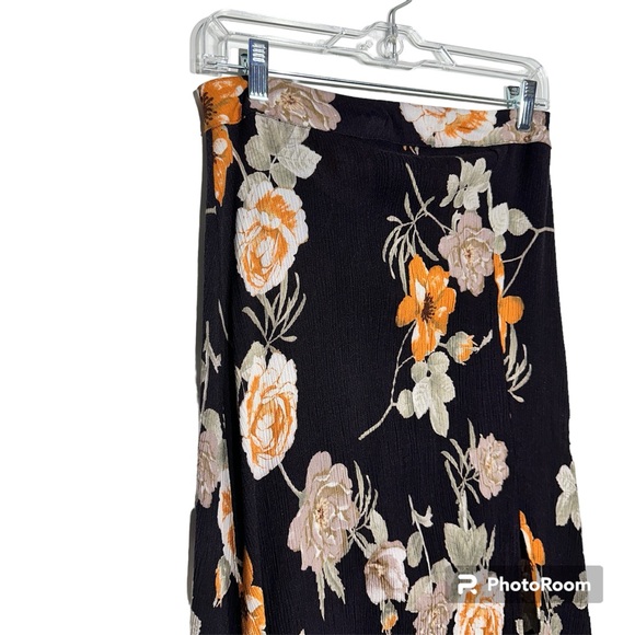 Soprano Womens Plum Floral Maxi Skirt with slit - Picture 2 of 12
